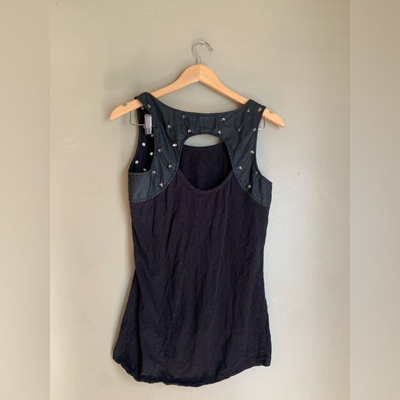Royal bones studded tank top size medium - Picture 5 of 7